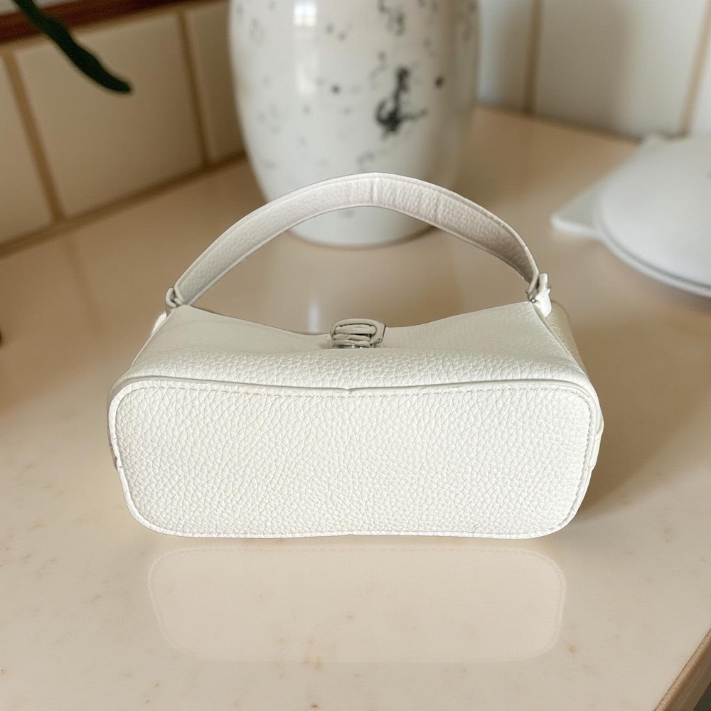 White Microfiber Leather Shoulder Bag with Minimalist Design - Picture 3 of 7